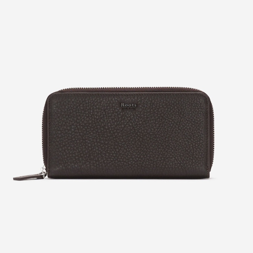 Roots Black Leather Zippered Wallet
